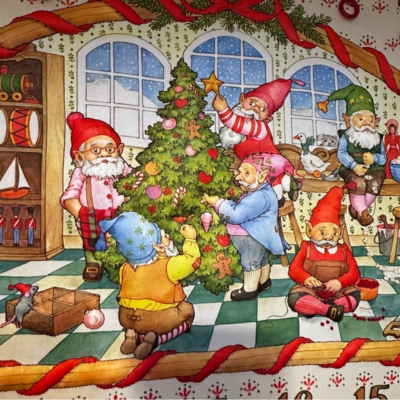 Quilted advent calendar handmade embroidery - Picture 4 of 10